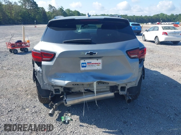 2024 Chevrolet Blazer LT with VIN 3GNKBDR47RS181725, listed as a IAAI auction lot 42534532 with 26,004 mi miles and . Bid and sale history available at DreamBid. Image 17.