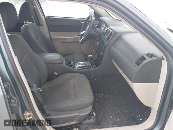 2006 Chrysler 300 with VIN 2C3KA43R56H217771, listed as a IAAI auction lot 41859397 with 154,227 mi miles. Bid and sale history available at carsss.com. Image 5.
