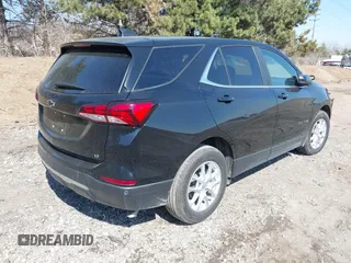 2022 Chevrolet Equinox LT with VIN 3GNAXKEV7NL245797, listed as a IAAI auction lot 41776901 with 18,055 mi miles. Bid and sale history available at carsss.com. Image 4.