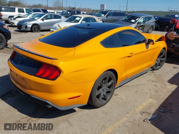 2019 Ford Mustang EcoBoost with VIN 1FA6P8TH5K5152941, listed as a IAAI auction lot 41621158 with 111,037 mi miles and . Bid and sale history available at carsss.com. Image 4.