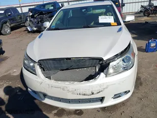 2013 Buick LaCrosse Premium 2 with VIN 1G4GH5G33DF322473, listed as a IAAI auction lot 41686787 with 206,634 mi miles. Bid and sale history available at carsss.com. Image 12.