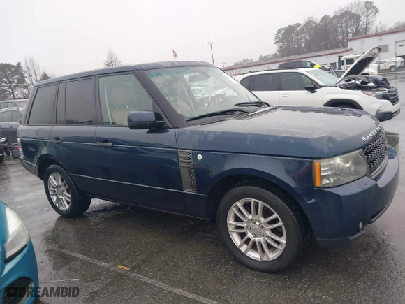 2011 Land Rover Range Rover HSE with VIN SALME1D42BA335109, listed as a IAAI auction lot 41494989 with 102,676 mi miles. Bid and sale history available at carsss.com. Image 13.