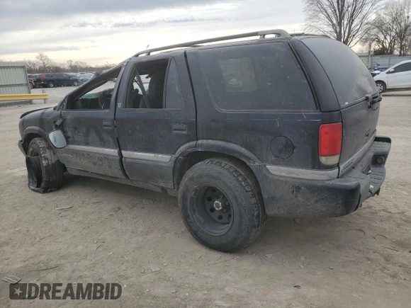 1998 GMC Jimmy SLT with VIN 1GKDT13W1W2540604, listed as a Copart auction lot 44431915 with Not Provided miles and Non Repairable. Bid and sale history available at carsss.com. Image 2.