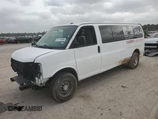 2014 Chevrolet Express Passenger LT z VIN 1GAZG1FG3E1198306, wystawiony jako Copart lot #51173445 z przebiegiem 169 535 mil mil oraz Szkoda całkowita • Salvage title. Historia ofert i sprzedaży dostępna na DreamBid. Obrazek 1.