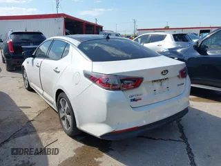 2015 Kia Optima EX with VIN KNAGN4AD6F5091809, listed as a IAAI auction lot 42257458 with 104,819 mi miles and . Bid and sale history available at DreamBid. Image 3.