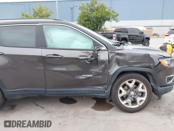 2021 Jeep Compass Limited with VIN 3C4NJCCB0MT571336, listed as a IAAI auction lot 42058191 with 53,039 mi miles and . Bid and sale history available at DreamBid. Image 6.