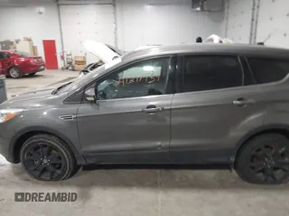 2013 Ford Escape SEL с VIN 1FMCU9H96DUC78548, выставлен на аукционе IAAI как лот 41217934 с пробегом 213 859 миль миль и . История ставок и продаж доступна на DreamBid. Изображение 13.