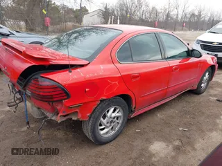 2004 Pontiac Grand Am SE1 with VIN 1G2NF52E64M515839, listed as a IAAI auction lot 41687504 with 194,818 mi miles. Bid and sale history available at carsss.com. Image 4.