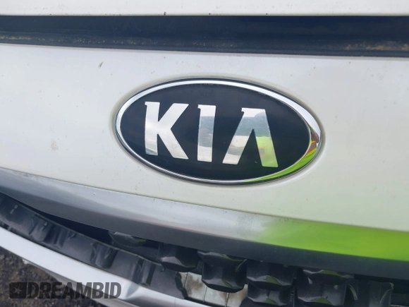 2015 Kia Sedona EX with VIN KNDMC5C14F6066311, listed as a IAAI auction lot 41968881 with 190,513 mi miles. Bid and sale history available at carsss.com. Image 12.