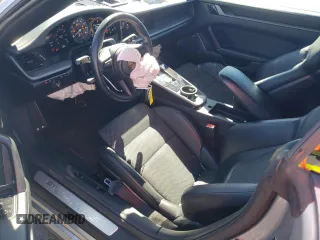 2020 Porsche 911 Carrera S with VIN WP0CB2A9XLS262651, listed as a Copart auction lot 76948374 with 25,800 mi miles and Salvage Title. Bid and sale history available at DreamBid. Image 8.