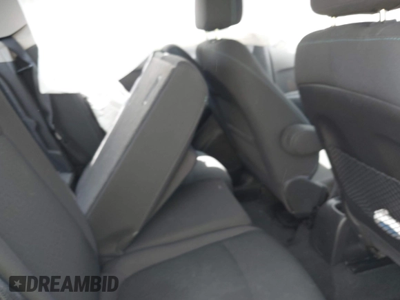 2016 Chevrolet Trax LS z VIN 3GNCJNSBOGL130872, wystawiony jako IAAI lot #42030004 z przebiegiem 121 078 mil mil oraz . Historia ofert i sprzedaży dostępna na DreamBid. Obrazek 8.