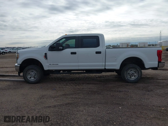 2018 Ford Super Duty F-250 SRW XL with VIN 1FT7W2BTXJEB32087, listed as a IAAI auction lot 41947573 with 188,909 mi miles. Bid and sale history available at carsss.com. Image 14.