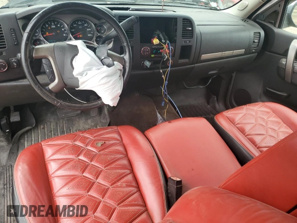2013 Chevrolet Silverado 1500 LT with VIN 3GCPCSE07DG265705, listed as a Copart auction lot 51494245 with 127,731 mi miles and Salvage Title. Bid and sale history available at DreamBid. Image 8.