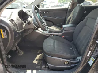 2013 Kia Sportage LX z VIN KNDPBCA27D7489178, wystawiony jako Copart lot #59559795 z przebiegiem 183 659 mil mil oraz Szkoda całkowita • Salvage title. Historia ofert i sprzedaży dostępna na DreamBid. Obrazek 7.