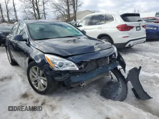 2017 Buick Regal Premium II with VIN 2G4GR5GX6H9122928, listed as a Copart auction lot 46244615 with 199,080 mi miles and Salvage Title. Bid and sale history available at carsss.com. Image 4.