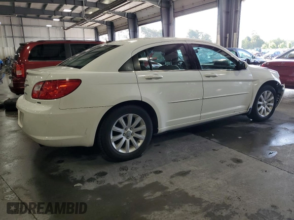 2010 Chrysler Sebring Limited z VIN 1C3CC5FD8AN162043, wystawiony jako Copart lot #68384784 z przebiegiem 71 477 mil mil oraz Szkoda całkowita • Salvage title. Historia ofert i sprzedaży dostępna na DreamBid. Obrazek 3.