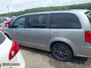 2018 Dodge Grand Caravan GT with VIN 2C4RDGEG5JR282136, listed as a IAAI auction lot 39792112 with 171,494 mi miles. Bid and sale history available at carsss.com. Image 14.