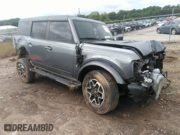 2023 Ford Bronco z VIN 1FMEE5BP0PLB18858, wystawiony jako IAAI lot #42487421 z przebiegiem 38 477 mil mil oraz . Historia ofert i sprzedaży dostępna na DreamBid. Obrazek 1.