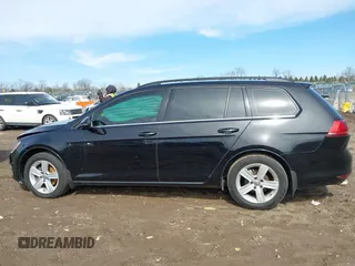2015 Volkswagen Golf SportWagen TDI SE with VIN 3VWCA7AUXFM507334, listed as a IAAI auction lot 41680567 with 152,211 mi miles. Bid and sale history available at carsss.com. Image 14.