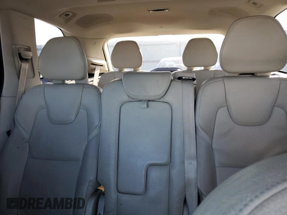 2016 Volvo XC90 T6 Momentum with VIN YV4A22PK8G1046193, listed as a Copart auction lot 52255115 with 150,302 mi miles and Clean Title. Bid and sale history available at DreamBid. Image 10.