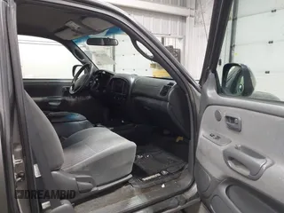 2003 Toyota Tundra SR5 with VIN 5TBRT34113S435509, listed as a IAAI auction lot 41997756 with 203,219 mi miles and . Bid and sale history available at carsss.com. Image 5.