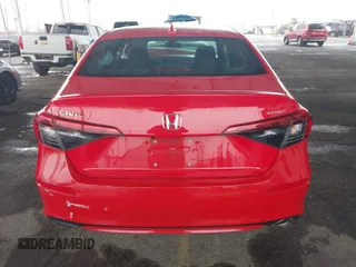 2022 Honda Civic Sedan Sport with VIN 2HGFE2F56NH528026, listed as a IAAI auction lot 41916760 with 10,496 mi miles. Bid and sale history available at carsss.com. Image 17.