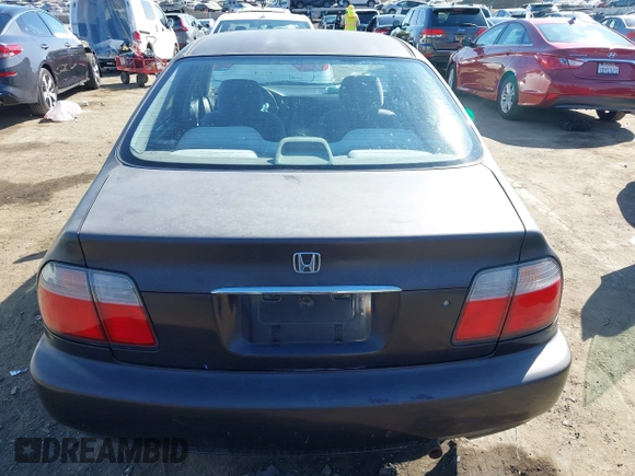 1997 Honda Accord Special Edition with VIN 1HGCD5605VA107036, listed as a IAAI auction lot 41674182 with 236,341 mi miles and . Bid and sale history available at carsss.com. Image 17.