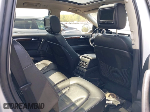 2009 Audi Q7 with VIN WA1AY74L49D008046, listed as a IAAI auction lot 42208999 with 166,855 mi miles and . Bid and sale history available at DreamBid. Image 8.