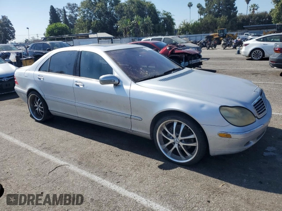 2002 Mercedes-Benz S-Class 4.3L with VIN WDBNG70JX2A314138, listed as a Copart auction lot 59694444 with 158,981 mi miles and Salvage Title. Bid and sale history available at carsss.com. Image 4.