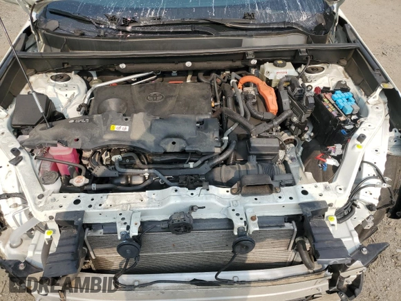 2021 Toyota RAV4 Hybrid XSE with VIN 4T3E6RFV4MU034021, listed as a Copart auction lot 59295175 with 25,500 mi miles and Salvage title. Bid and sale history available at DreamBid. Image 12.
