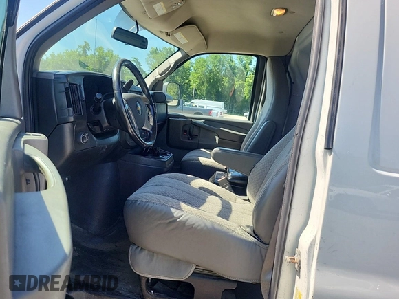 2015 Chevrolet Express Cargo with VIN 1GCWGFCF2F1163079, listed as a IAAI auction lot 42832363 with 183,774 mi miles and . Bid and sale history available at DreamBid. Image 26.