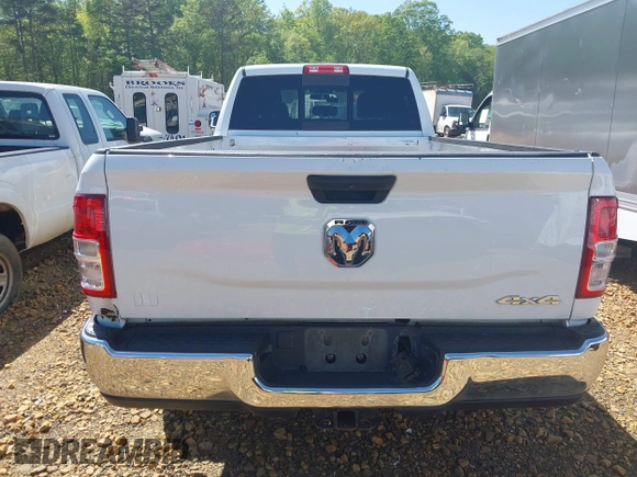 2022 Ram 2500 Tradesman z VIN 3C6UR5HL0NG202656, wystawiony jako IAAI lot #41975177 z przebiegiem 106 185 mil mil oraz . Historia ofert i sprzedaży dostępna na DreamBid. Obrazek 16.