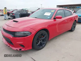 2015 Dodge Charger SXT z VIN 2C3CDXHG1FH901897, wystawiony jako IAAI lot #41795453 z przebiegiem 186 686 mil mil oraz . Historia ofert i sprzedaży dostępna na DreamBid. Obrazek 19.