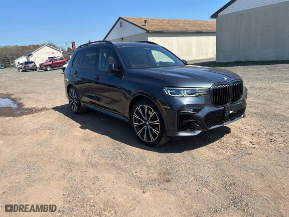 2022 BMW X7 M50i with VIN 5UXCX6C09N9K44917, listed as a Copart auction lot 54822275 with 123,855 mi miles and Clean Title. Bid and sale history available at carsss.com. Image 4.