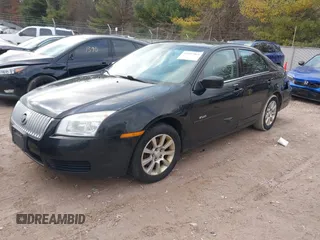 2008 Mercury Milan with VIN 3MEHM07Z68R656466, listed as a IAAI auction lot 41107064 with 217,619 mi miles. Bid and sale history available at carsss.com. Image 2.