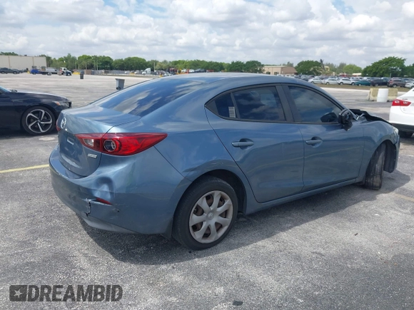 2015 Mazda 3 i Sport z VIN 3MZBM1U70FM168296, wystawiony jako IAAI lot #42175840 z przebiegiem 185 519 mil mil oraz . Historia ofert i sprzedaży dostępna na DreamBid. Obrazek 4.