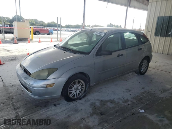 2004 Ford Focus ZX5 z VIN 3FAFP37394R122388, wystawiony jako Copart lot #45163225 z przebiegiem 259 554 mil mil oraz Czysty tytuł • Clean title. Historia ofert i sprzedaży dostępna na DreamBid. Obrazek 1.