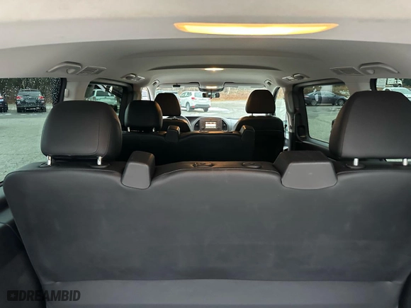 2018 Mercedes-Benz Metris Passenger Van with VIN WD4PG2EE2J3439474, listed as a Copart auction lot 43861755 with NaN miles and Clean Title. Bid and sale history available at carsss.com. Image 7.