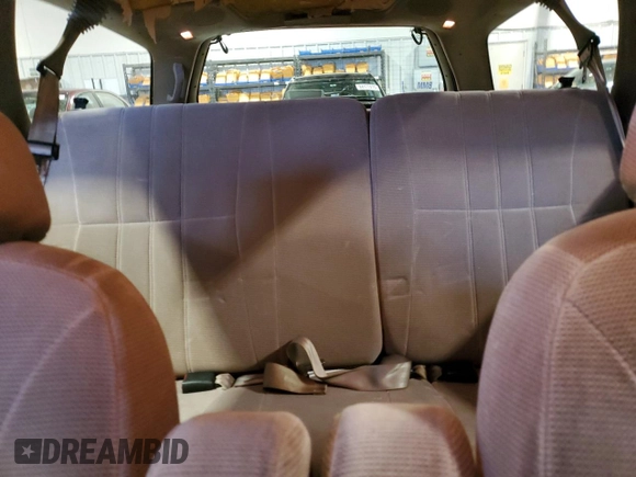 1994 Ford Taurus с VIN 1FALP5740RG215578, выставлен на аукционе Copart как лот 44138845 с пробегом 44 848 миль миль и Списание • Salvage title. История ставок и продаж доступна на DreamBid. Изображение 10.