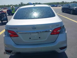 2018 Nissan Sentra SV z VIN 3N1AB7AP6JL640210, wystawiony jako IAAI lot #42287203 z przebiegiem 67 060 mil mil oraz . Historia ofert i sprzedaży dostępna na DreamBid. Obrazek 17.