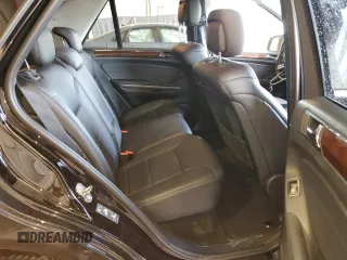 2011 Mercedes-Benz M 350 z VIN 4JGBB8GB4BA634476, wystawiony jako Copart lot #55727835 z przebiegiem 173 516 mil mil oraz Szkoda całkowita • Salvage title. Historia ofert i sprzedaży dostępna na DreamBid. Obrazek 10.