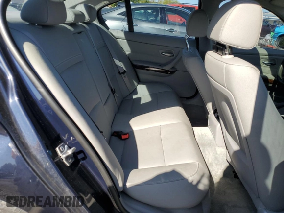 2010 BMW 3 Series 328i xDrive with VIN WBAPK5C53AA652147, listed as a Copart auction lot 55173615 with Not provided miles and Salvage title. Bid and sale history available at DreamBid. Image 10.
