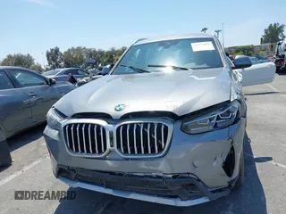 2024 BMW X3 sDrive30i z VIN 5UX43DP02RSU43683, wystawiony jako IAAI lot #42473099 z przebiegiem 2 130 mil mil oraz . Historia ofert i sprzedaży dostępna na DreamBid. Obrazek 12.