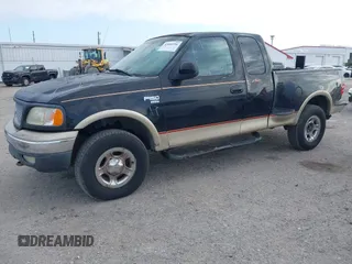 1999 Ford F-150 XL z VIN 1FTRX08L4XKB47888, wystawiony jako IAAI lot #42000396 z przebiegiem 200 461 mil mil oraz . Historia ofert i sprzedaży dostępna na DreamBid. Obrazek 2.