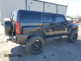 2007 Hummer H3 SUV with VIN 5GTDN13EX78168376, listed as a Copart auction lot 61085834 with 215,205 mi miles and Salvage Title. Bid and sale history available at carsss.com. Image 3.