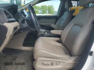 2020 Honda Odyssey Touring z VIN 5FNRL6H86LB036888, wystawiony jako Copart lot #58781675 z przebiegiem 130 329 mil mil oraz Szkoda całkowita • Salvage title. Historia ofert i sprzedaży dostępna na DreamBid. Obrazek 7.