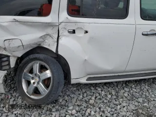 2010 Chevrolet HHR 2LT z VIN 3GNBACDV0AS538728, wystawiony jako Copart lot #56050165 z przebiegiem 93 413 mil mil oraz Szkoda całkowita • Salvage title. Historia ofert i sprzedaży dostępna na DreamBid. Obrazek 11.