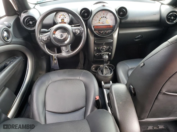 2013 MINI Cooper Countryman with VIN WMWZB3C58DWM07395, listed as a Copart auction lot 52193165 with 147,892 mi miles and Salvage Title. Bid and sale history available at carsss.com. Image 8.