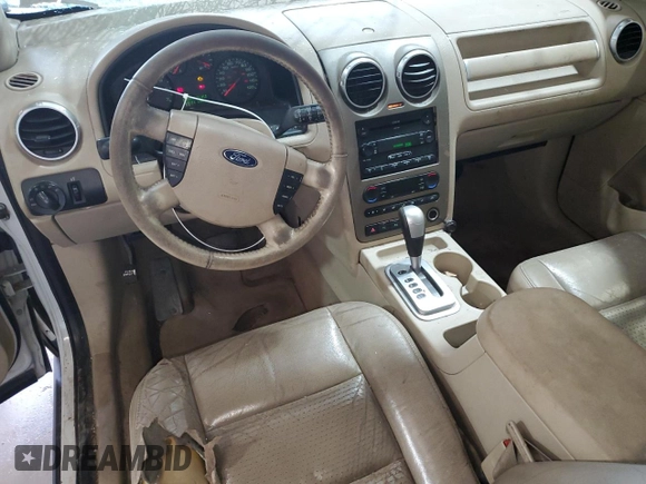 2006 Ford Freestyle SEL z VIN 1FMZK05146GA13994, wystawiony jako Copart lot #54531245 z przebiegiem 216 497 mil mil oraz Szkoda całkowita • Salvage title. Historia ofert i sprzedaży dostępna na DreamBid. Obrazek 8.