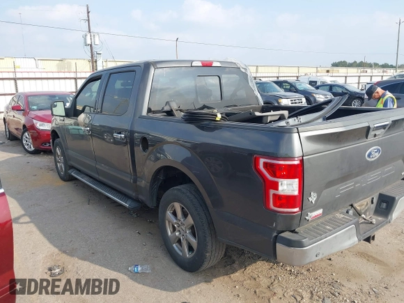 2020 Ford F-150 XL z VIN 1FTEW1CP8LKD16371, wystawiony jako IAAI lot #41805570 z przebiegiem 107 783 mil mil oraz . Historia ofert i sprzedaży dostępna na DreamBid. Obrazek 3.